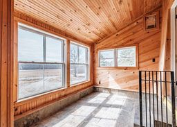 listing-thumbnails