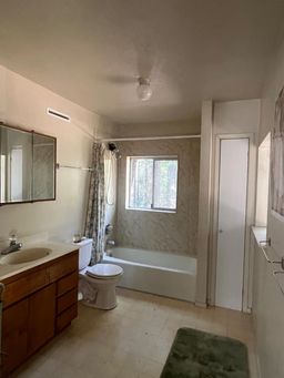listing-thumbnails