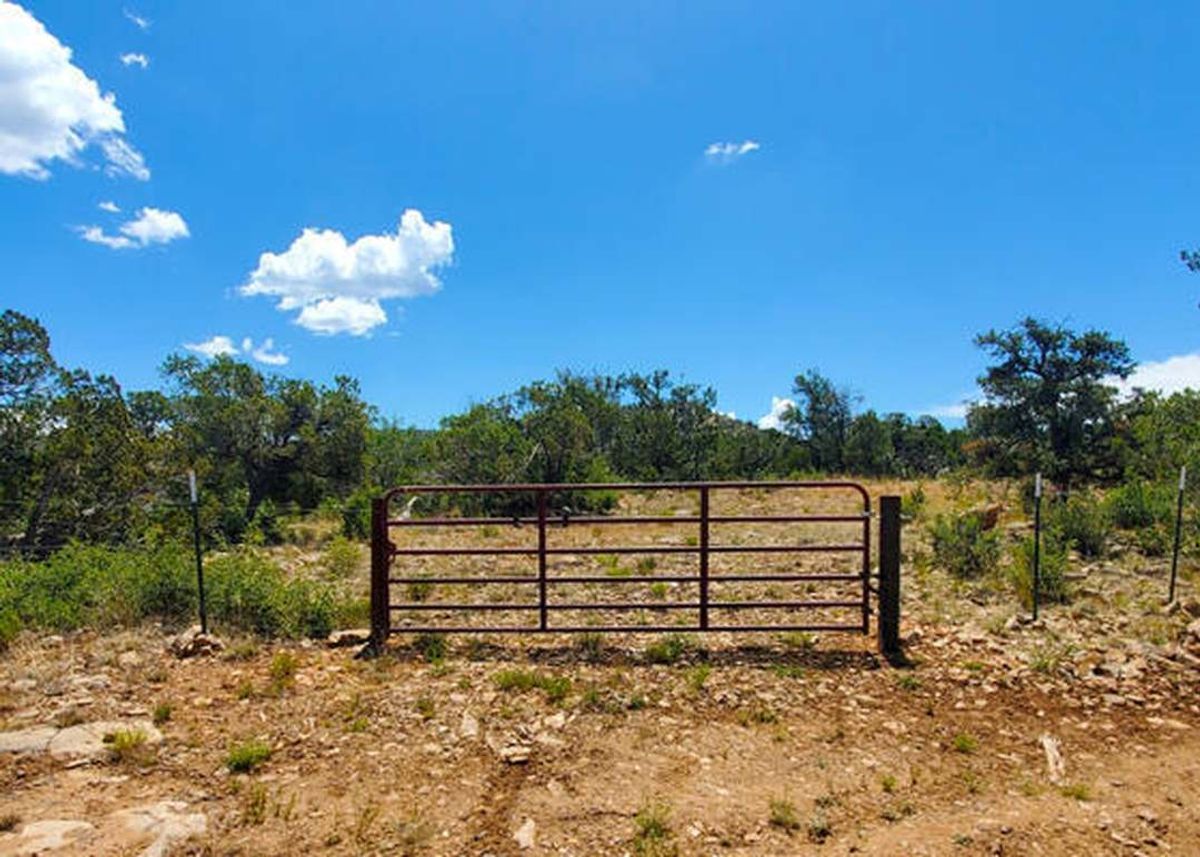 Green Homes for Sale - Ash Fork, Arizona Green Home
