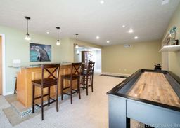 listing-thumbnails