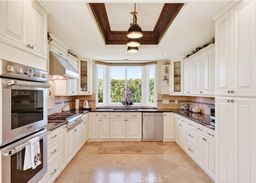 listing-thumbnails