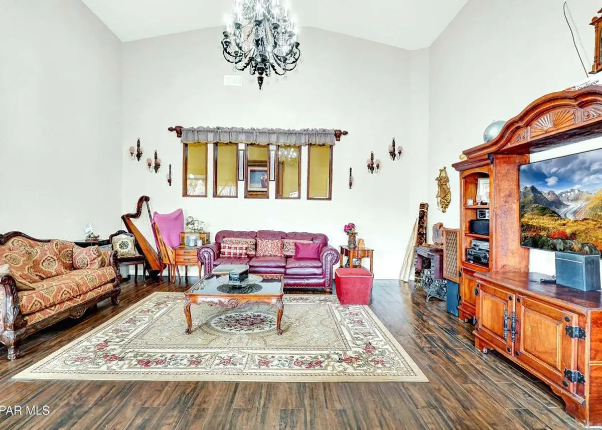 Photo 3 of green home in Desert Haven, Texas