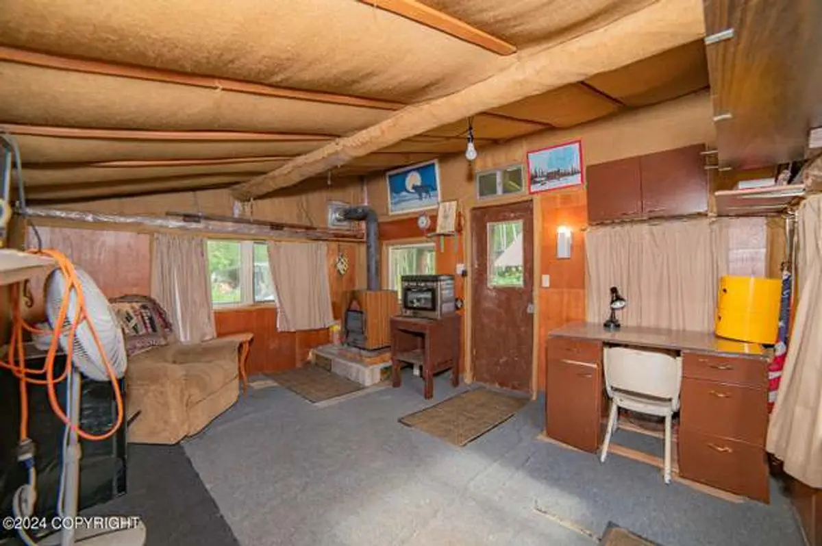 Photo 3 of green home in Talkeetna, Alaska