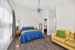 listing-thumbnails