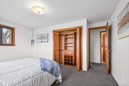 listing-thumbnails