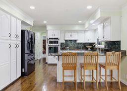 listing-thumbnails