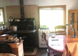 listing-thumbnails