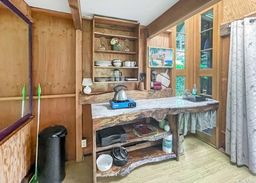 listing-thumbnails