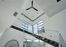 listing-thumbnails