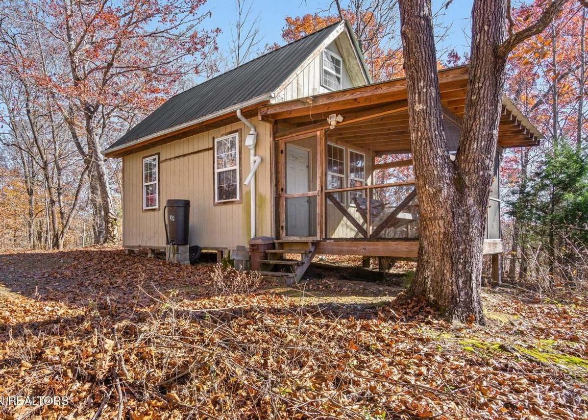 Green Homes for Sale - Hilham, Tennessee Green Home