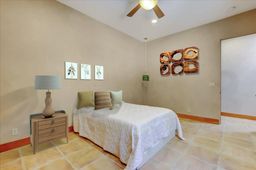 listing-thumbnails