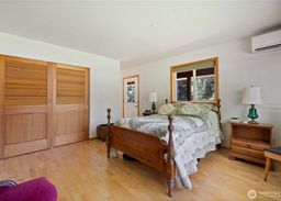 listing-thumbnails