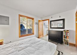 listing-thumbnails