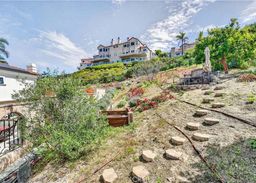 listing-thumbnails