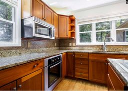 listing-thumbnails