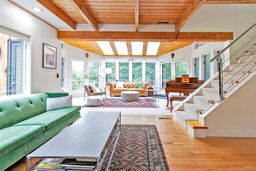 listing-thumbnails
