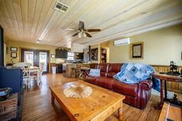 listing-thumbnails