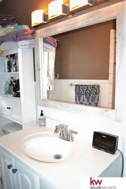 listing-thumbnails
