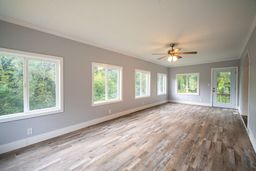 listing-thumbnails