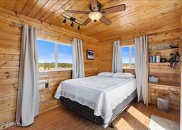 listing-thumbnails