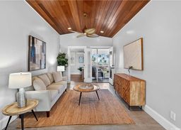listing-thumbnails