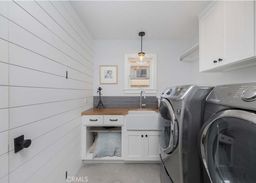 listing-thumbnails