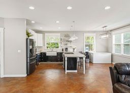listing-thumbnails