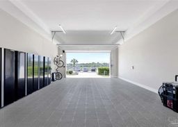 listing-thumbnails