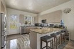 listing-thumbnails