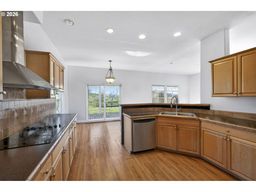 listing-thumbnails