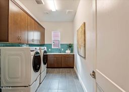 listing-thumbnails