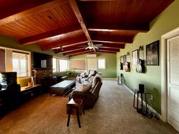 listing-thumbnails