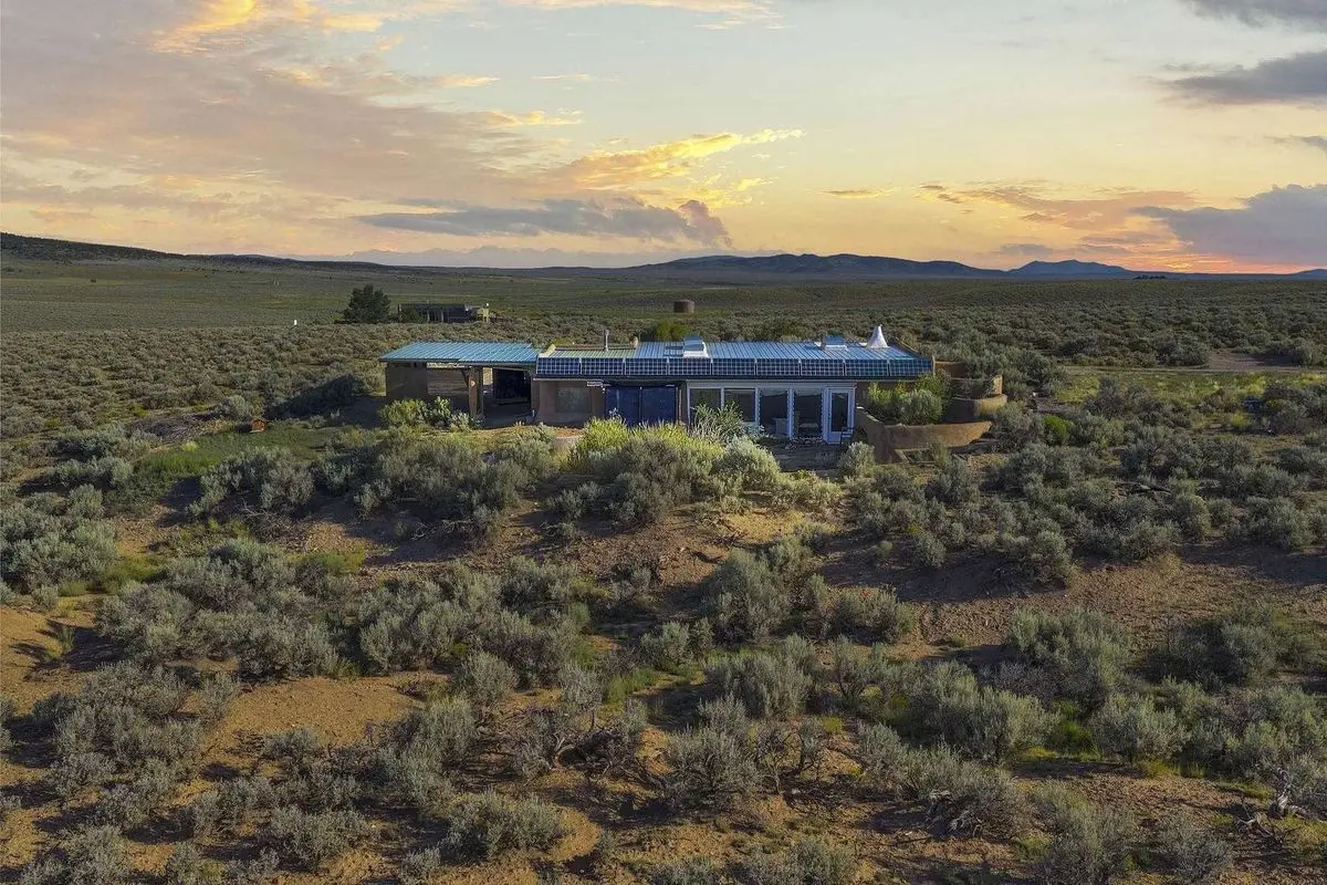 Green Homes for Sale - Taos, New Mexico Green Home