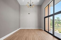 listing-thumbnails