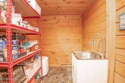 listing-thumbnails