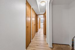 listing-thumbnails