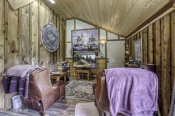 listing-thumbnails