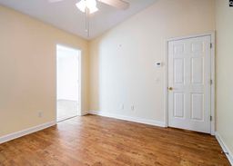 listing-thumbnails