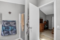 listing-thumbnails