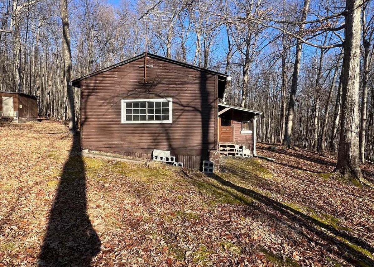 Green Homes for Sale - Petersburg, Pennsylvania Green Home