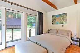 listing-thumbnails