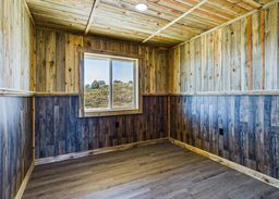 listing-thumbnails