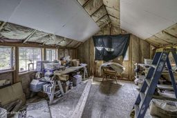 listing-thumbnails