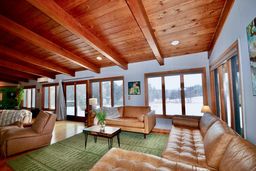 listing-thumbnails