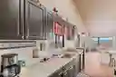 listing-thumbnails