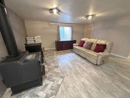 listing-thumbnails