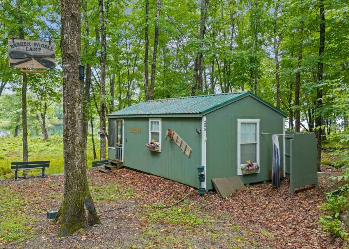 Photo 2 of green home in Mattamiscontis Township, Maine