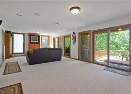 listing-thumbnails