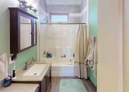 listing-thumbnails