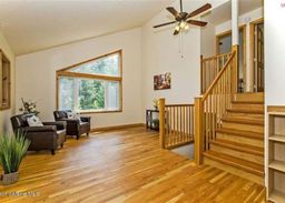 listing-thumbnails